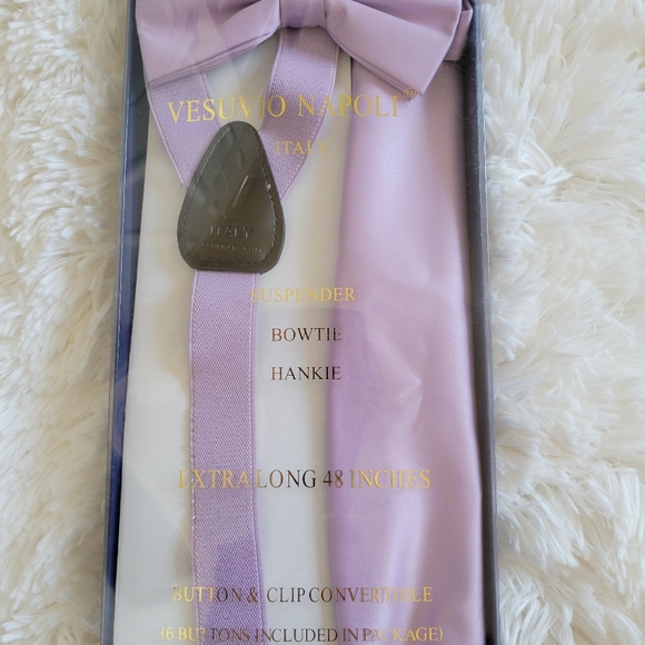 Suspender , bowtie , hankie - Picture 3 of 3